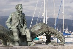 Monumentos y esculturas