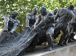 Monumentos y esculturas
